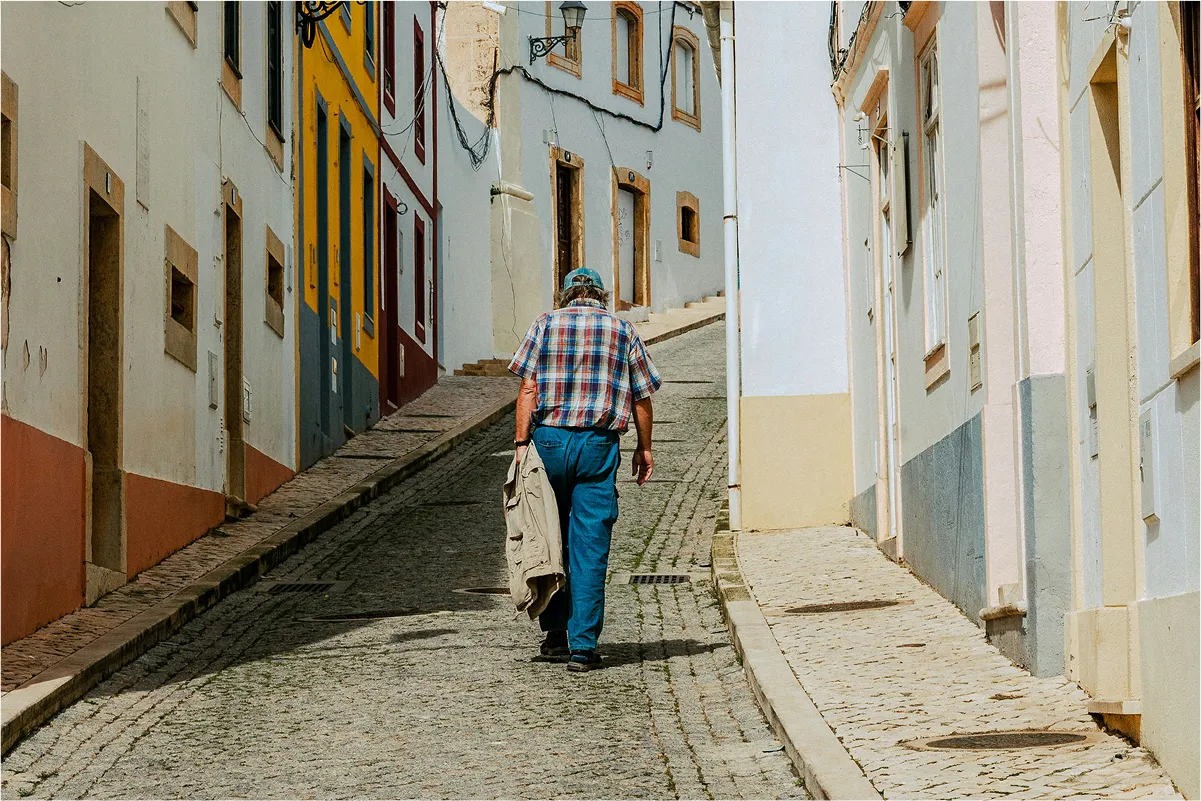 What Does It Mean to Be at A2 Level in Portuguese?